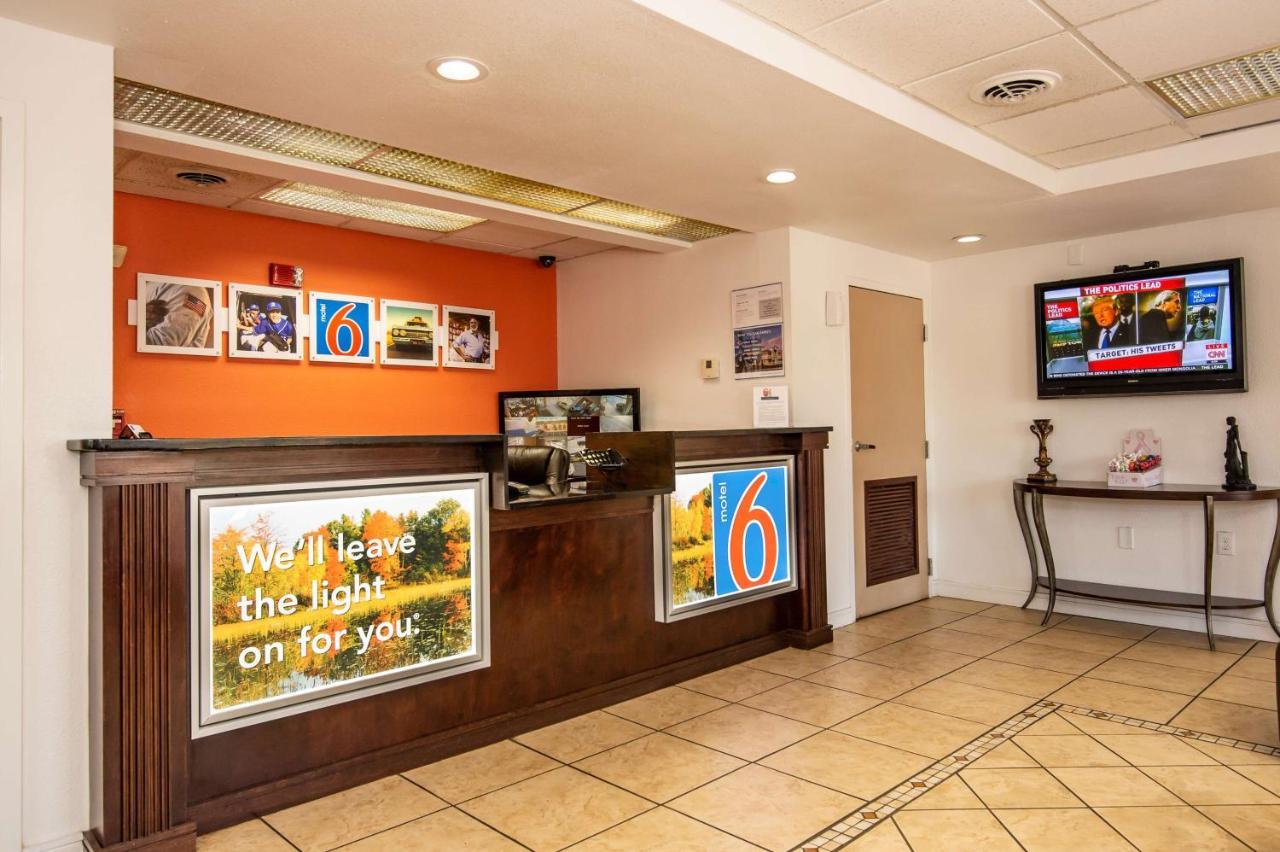 Hotel 6-kingsport, Tn 2*